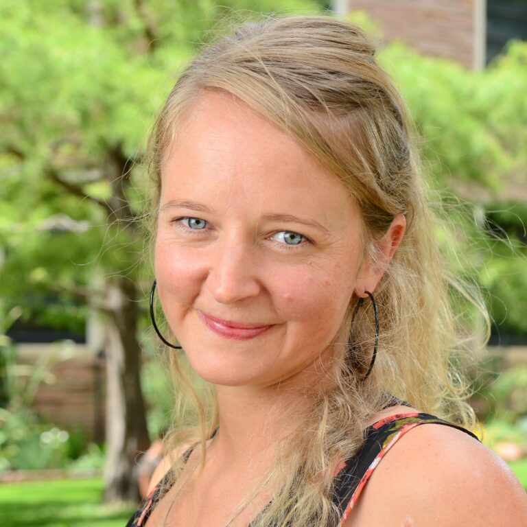 Photo of Julia Daniel